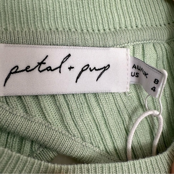 Petal & Pup Milleri Ribbed Long sleeve dress in Sage NWT Size: 4 - Picture 4 of 4